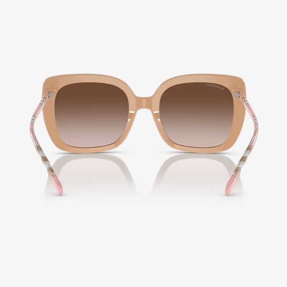 Burberry Sunglasses, New 225 - Picture 5 of 6